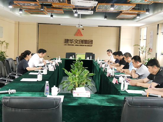 庐阳区副区长周茂斌一行莅临庐阳彩名堂文创园调研