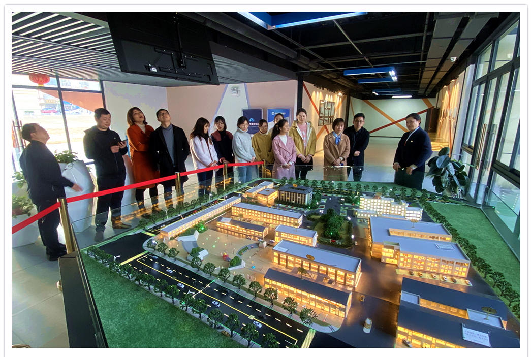 庐阳区组织部副部长凌梅一行 莅临庐阳彩名堂文创园指导调研